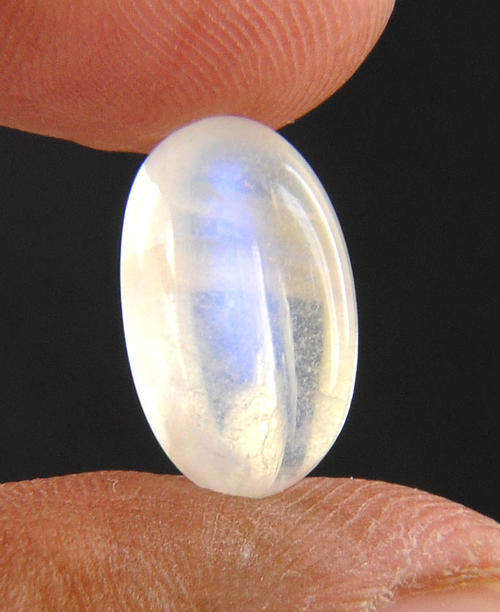 Certified 8.26 Ct Oval Cabochon Shape Moonstone Gemstone