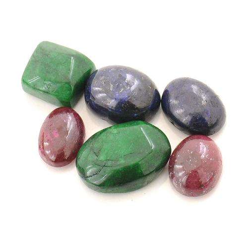 65.95 Ct Emerald , Sapphire and Ruby Gemstone Lot