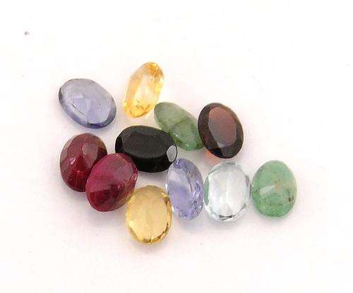10 Carat Citrine, Ruby, Iolite, Emerald, Garnet and Blue Topaz Gemstone Lot