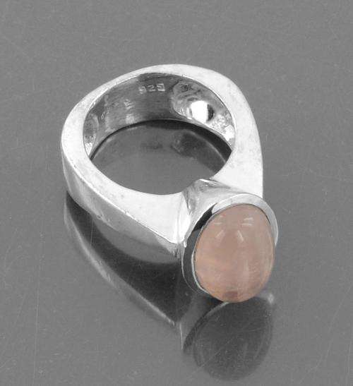Designer 12 Gm Rose Quartz Gemstone Ring in Silver Alloy