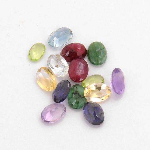 10 Carat Ruby, Emerald, Citrine, Iolite,  Amethyst and Peridot Gemstone Lot