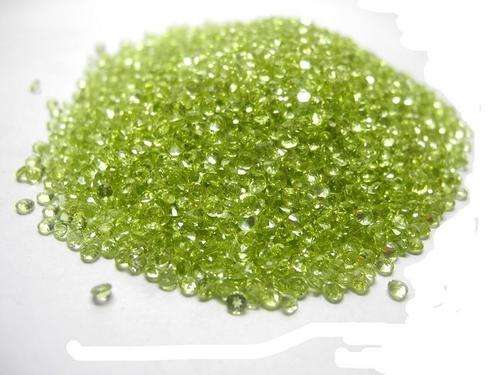 Natural Peridot  AAA Quality Faceted Round 1.25 mm 25 pcs Lot Loose Gemstone
