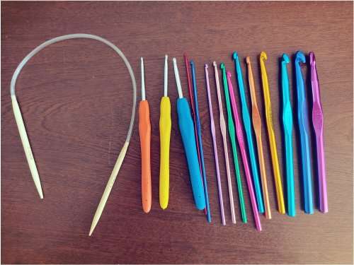 Various Crochet Hooks (Crochet + Knitting Tools)
