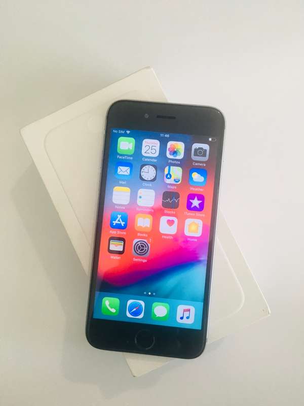 Apple iPhone 6  64B  - Space Gray