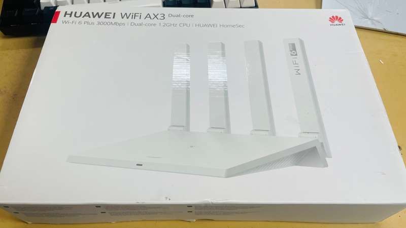 HUAWEI WiFi 6 plus AX3 (802.11ax)