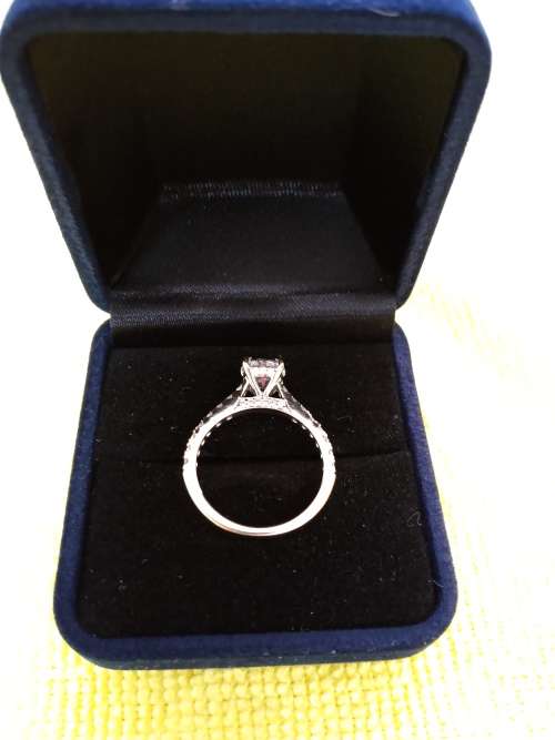 Diamond ring of an exceptional size and quality