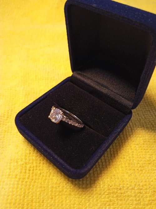 Diamond ring of an exceptional size and quality