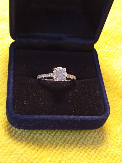Diamond ring of an exceptional size and quality