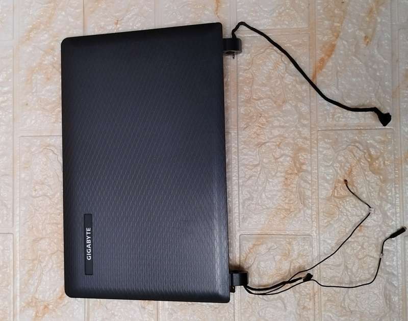 Gigabyte q2006 for parts or repair