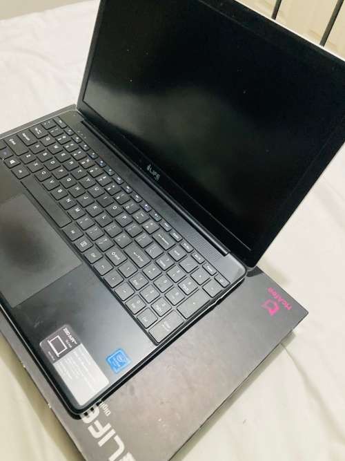 Laptop