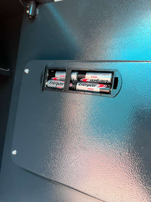 Electronic digital safes