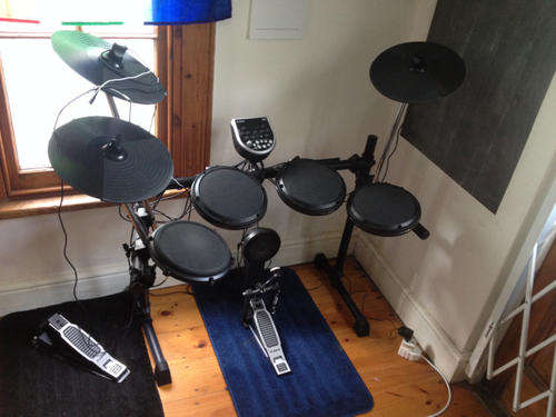 Alesis DM6 Electronic Drum Kit