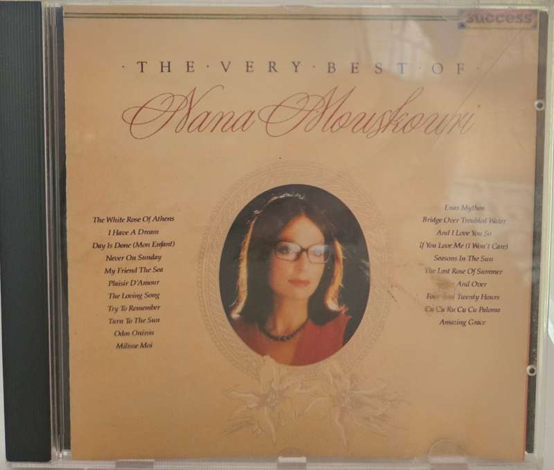 Nana Mouskouri   372
