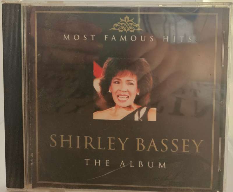Shirley Bassey  The Album   CD 2    (2033)