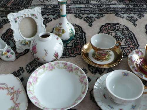 VINTAGE PORCELAIN BRIC A BRAC MIX
