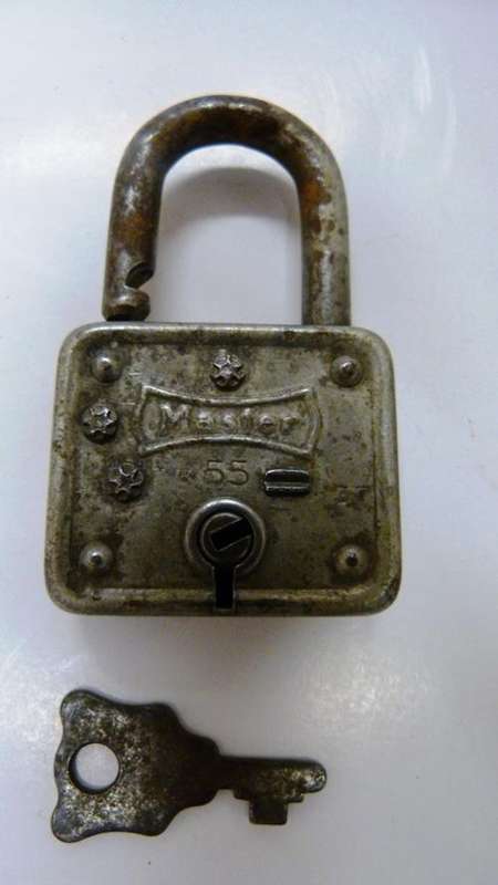 Masterlock No 55 - Vintage and in working condition wit one original key.