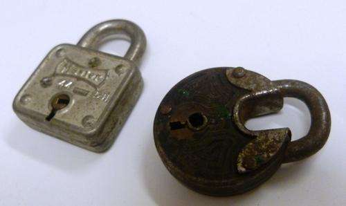 Two vintage locks - no keys