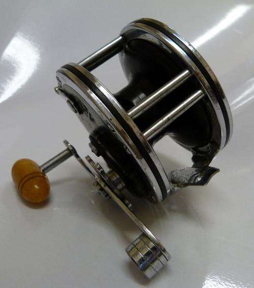 Penn 49 fishing reel ( narrow spool)