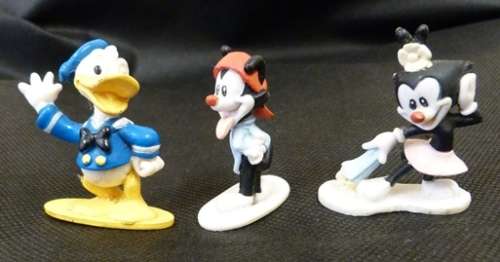 Disney figurines; Donald Duck and 2 others (1994)
