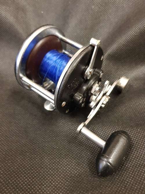 Penn 180 s fishing reel