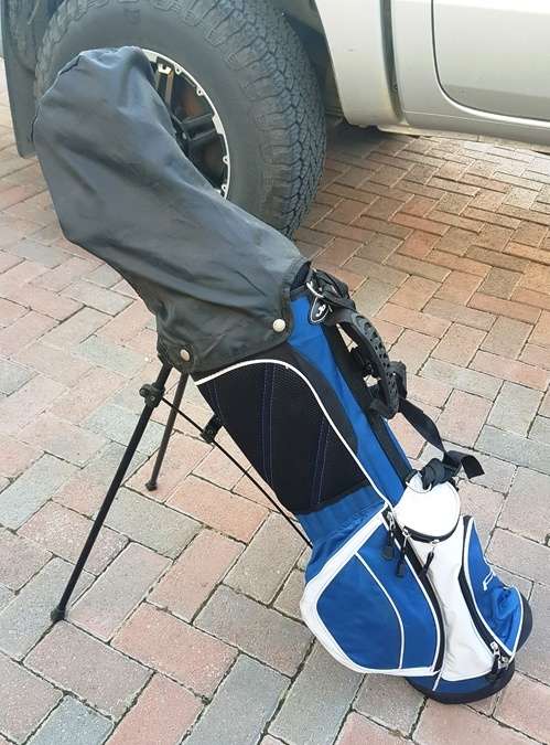 Junior Golf bag with clubs