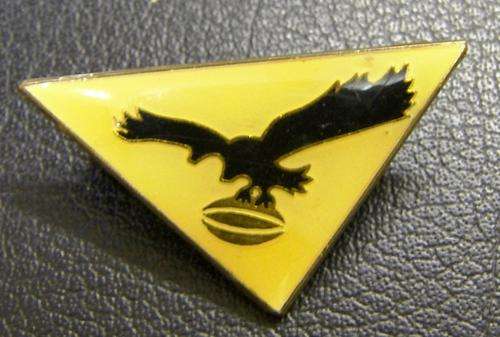 vintage pin badge, eagle with rugby ball