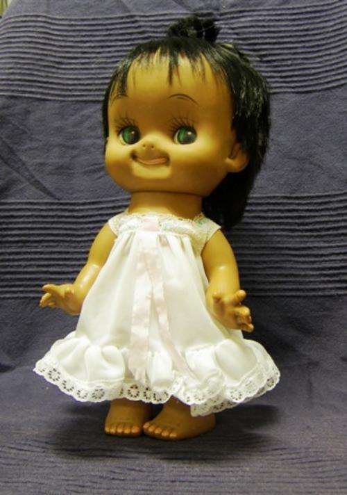 VINTAGE DOLL (1973 /74)