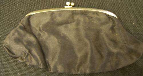 Vintage ladies handbag