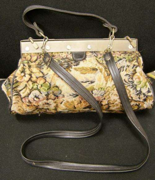 Vintage ladies handbag
