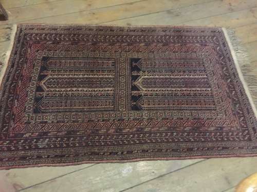 Persian Carpet ( 143 x 93 cm)