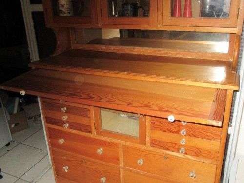 Rare Dentist Cabinet , Douglas Fir Pine , 18' Drawers ( 110 x 40 x 166 cm)