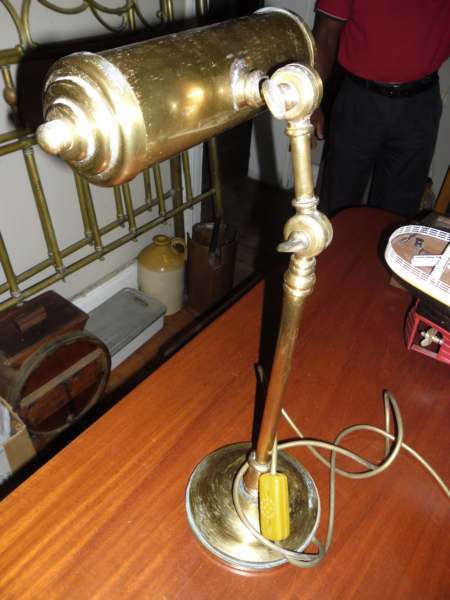 VINTAGE BRASS BANKERS LAMP