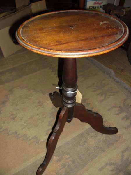 CAPE WINE TABLE