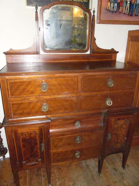 EDWARDIAN MAHOGANY DRESSER CIRCA 1900 (171 X 121 X 55 CM)