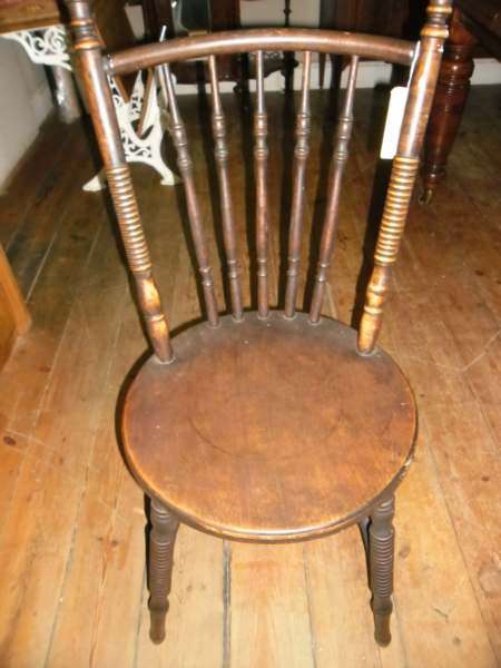 SCANDINAVIAN SPINDLEBACK CHAIR