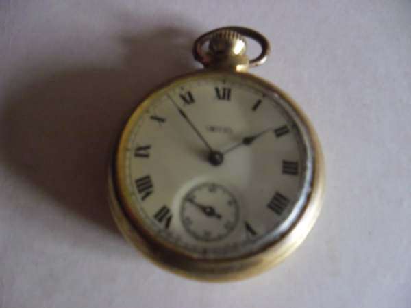 SMITHS POCKET WATCH ( WORKING GREAT)
