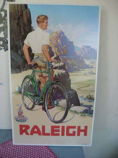 RALEIGH BICYCLE POSTER : ORIGINAL 1930'S, BLOCKED (73 X 46 CM)