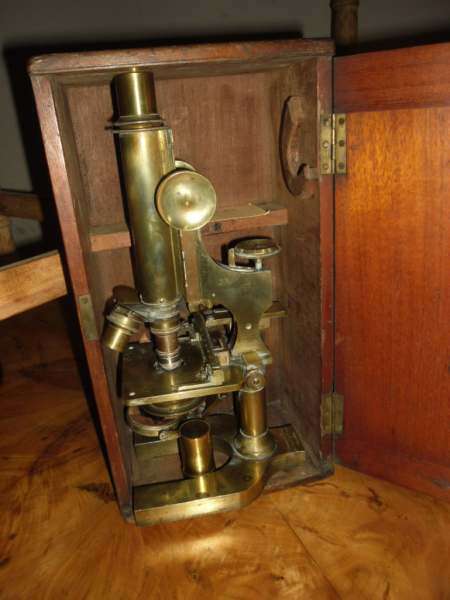 VINTAGE BRASS MICROSCOPE IN BOX