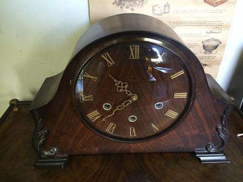 Smiths Art Deco Mantel Clock in great condition (35 x 25 x 10 cm ) Westminister chime