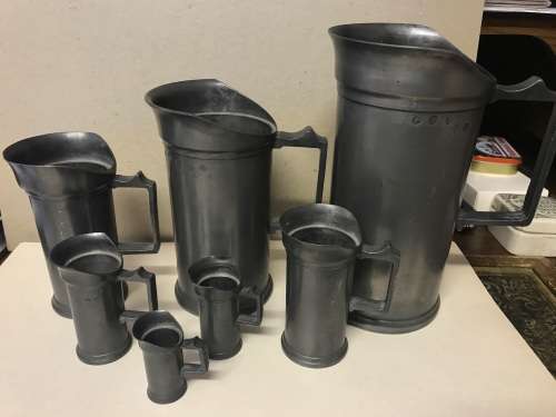 Set of  7 Victorian Pewter/Tin Measure Jugs ( set of 7, from 20 cm to 4 cm )