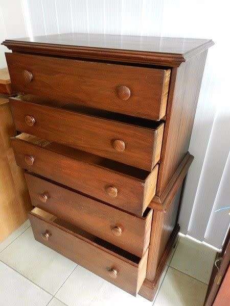 Vintage Walnut Chest on Chest  ( 132 x 82 x 50 cm )