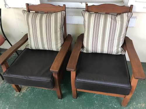 Morris Chairs: pair of Teak chairs in good condition