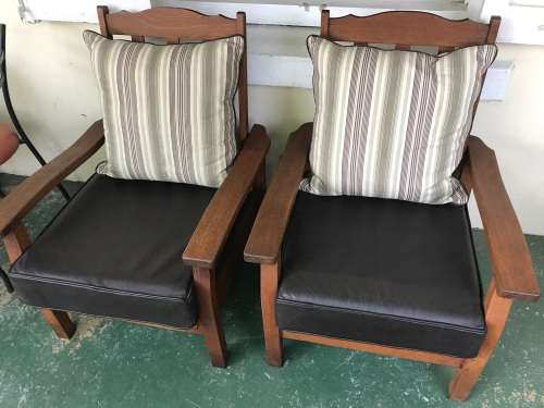Morris Chairs: pair of Teak chairs in good condition