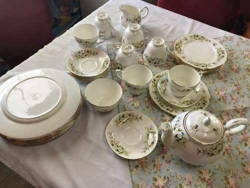 28 Pc Duchess English Bone China September Morn Set in mint condition circa 1961
