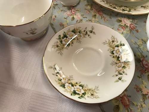 28 Pc Duchess English Bone China September Morn Set in mint condition circa 1961