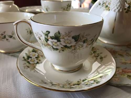 28 Pc Duchess English Bone China September Morn Set in mint condition circa 1961