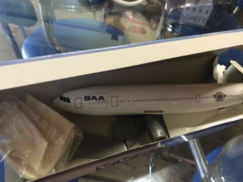 SAL/SAA Collection of items