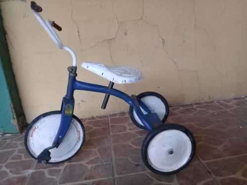 VINTAGE KIDDIES RALEIGH TRICYCLE 1960's