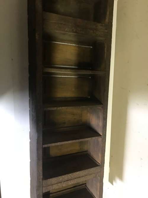 Vintage Wooden Brickmould  ( 95 x 28 x 12 cm )