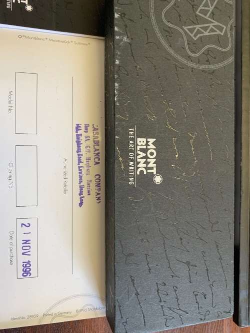 MONT BLANC FOUNTAIN PEN IN ORIGINAL BOX